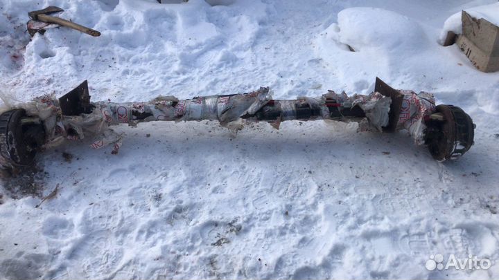 Ось для прицеп-дачи