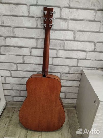 Yamaha FG800M natural