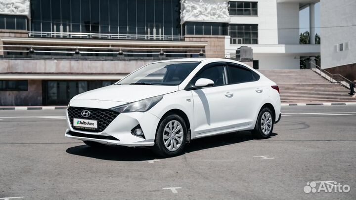 Hyundai Solaris 1.6 AT, 2020, 206 000 км