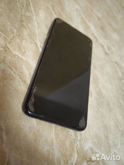 Samsung Galaxy S10e, 6/128 ГБ