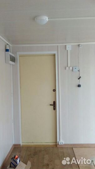 Кафе на базе двух состыкованных блок-контейнеров