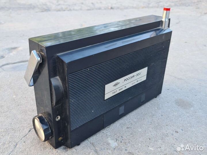 Радиоприемник россия 303 СССР