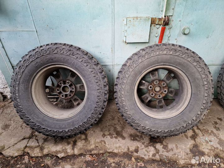 Cooper Discoverer S/T Maxx 285/70 R17 121Q