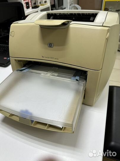 Принтер HP LaserJet 1005 series