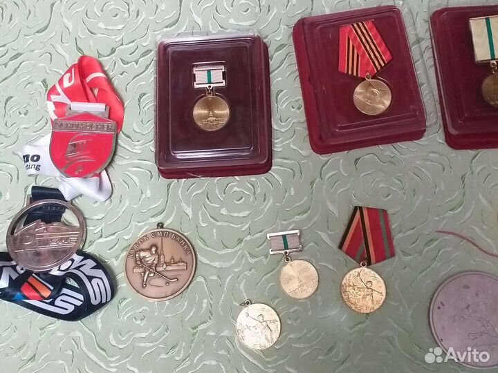 Значки ссср,какарды,жетоны