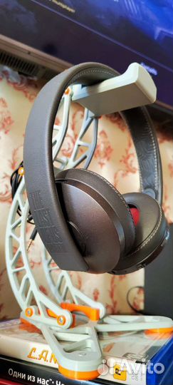 Ps4 pro + комплект