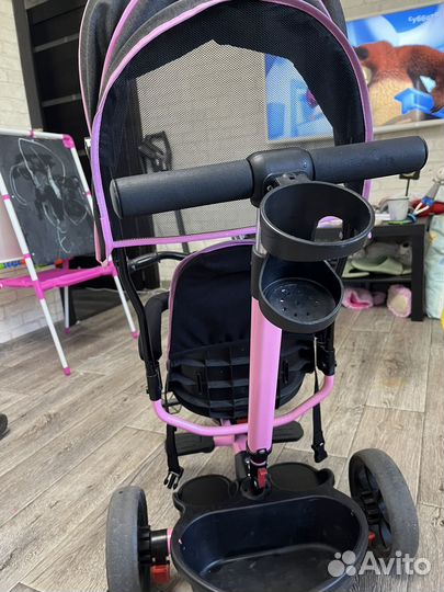 Велосипед трёхколёсный с родительской ручкой