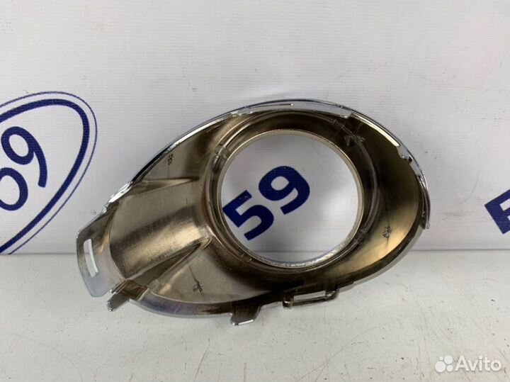 Накладка птф передняя левая Ford Focus 3 CB8