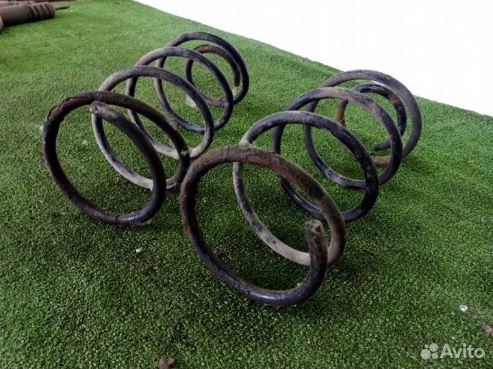 Пружина подвески передняя Ford Focus седан 1 2007