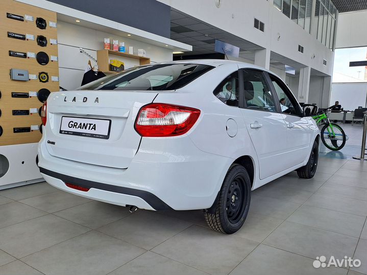 LADA Granta 1.6 МТ, 2024