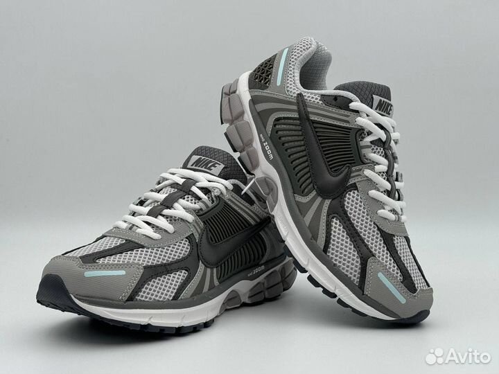 Кроссовки Nike Air Zoom Vomero 5