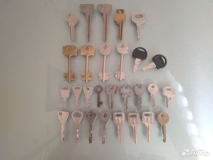 Ключи 28 штук + 1