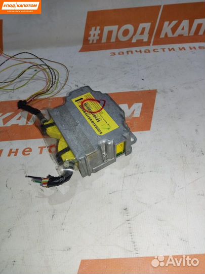 Блок управления подушками безопасности Mitsubishi