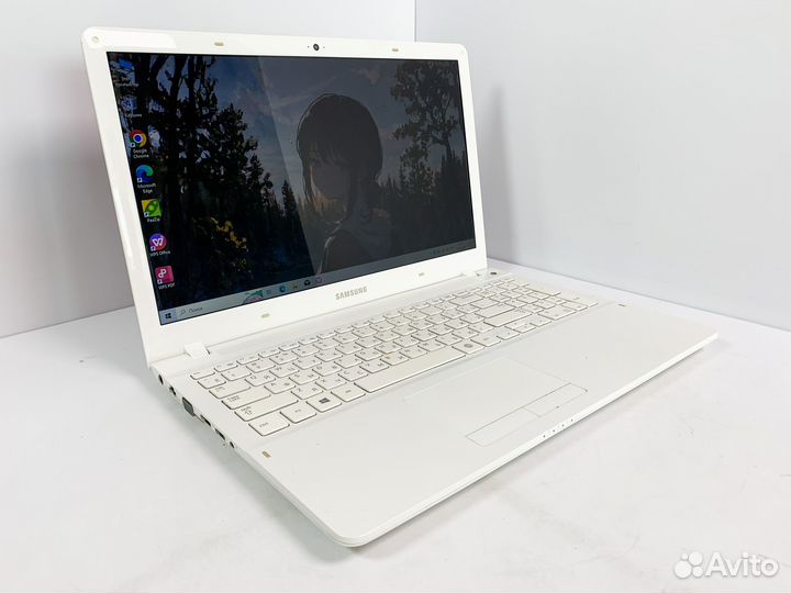 Ноутбук Samsung Core i5/6Gb/HDD 1000Gb