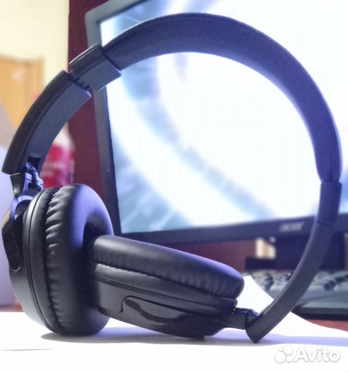 Беспроводные наушники tune