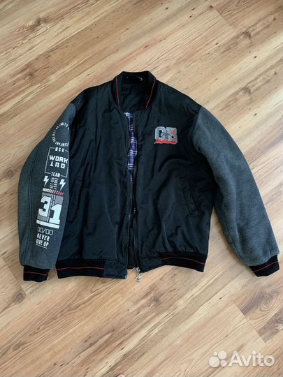 Куртка бомбер