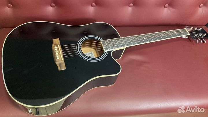 Гитара дредноут с подключением