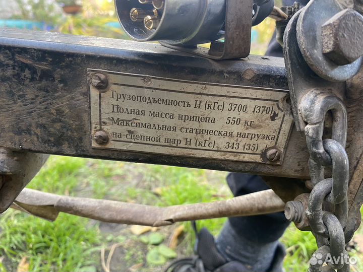 Прицеп легковой