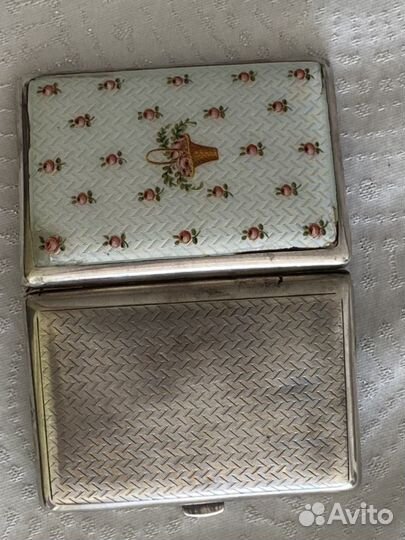 Серебряный портсигар с эмалью
