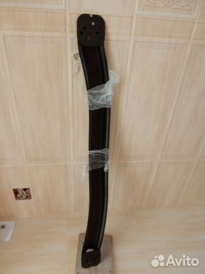 Усилитель заднего бампера LADA vesta9