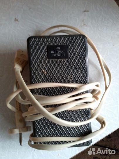 Швейная машинка чайка 143 a