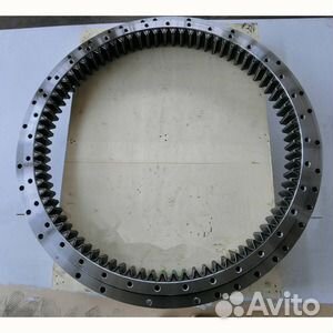 Поворотный круг Hyundai R250, 81EN-00052
