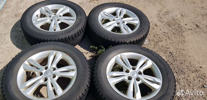 Зимние колеса Hyundai ix35 r17