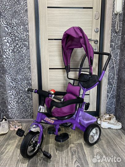 Велосипед трехколесный с ручкой