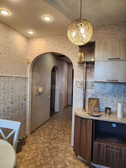 4-к. квартира, 79 м², 6/9 эт.