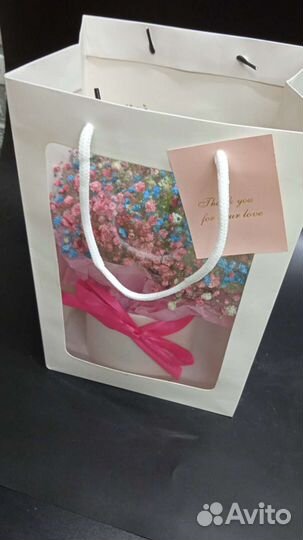 Красивый Нежный Букет из Гипсофилы в коробке