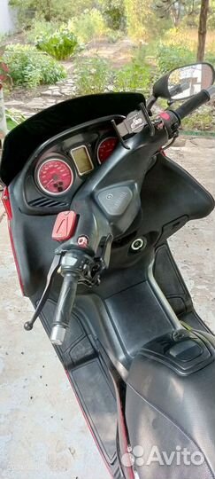 Yamaha T-MAX 500 (2)