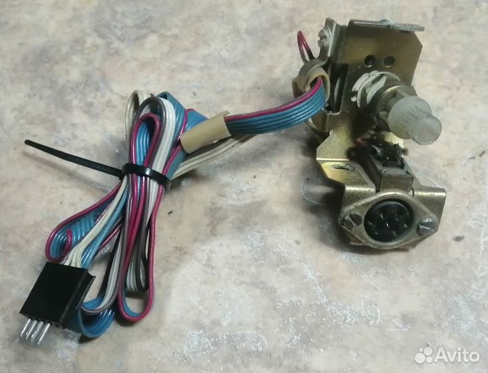 Детали Радиотехника У-101