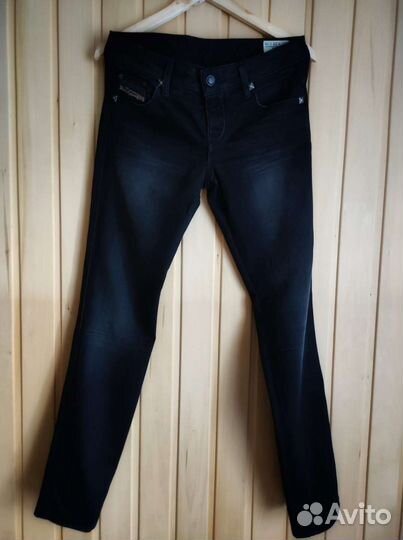 Diesel джинсы 44 (29) женские черные