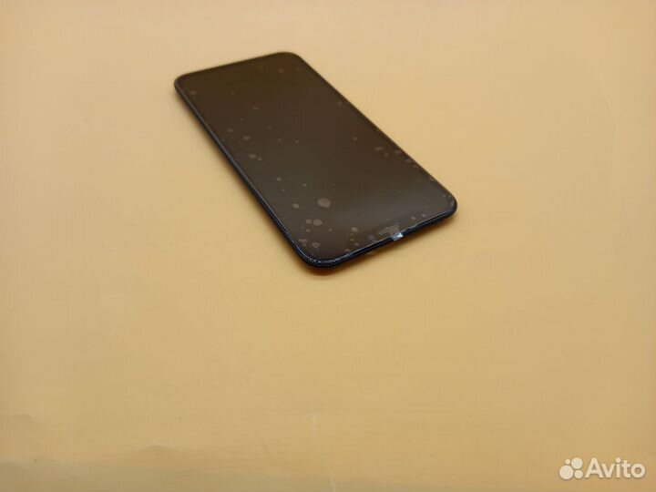 С дефектом 836366*5 Дисплей на iPhone xs