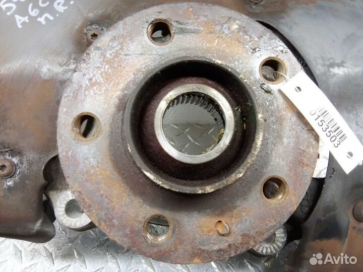 Цапфа/кулак поворотный передний правый Audi A6/RS6