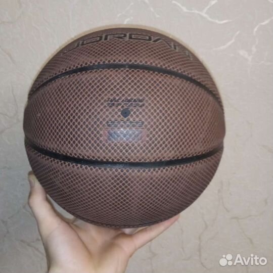 Баскетбольный мяч 7