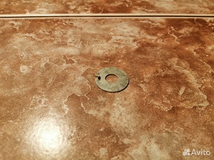 Стопорная шайба болта коленвала урал