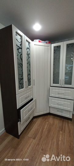 Стенка в гостиную