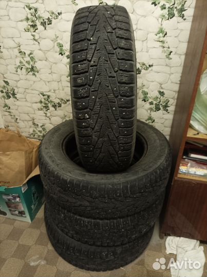 Nokian Tyres Hakkapeliitta 7 2.25/65 R17