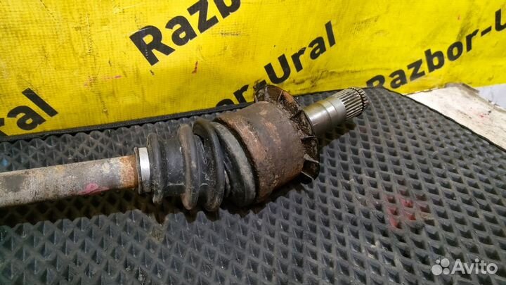 Привод задний правый 26/28 Ягуар Икстайп