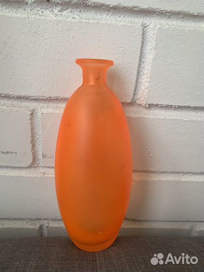 Ваза оранжевая стекло