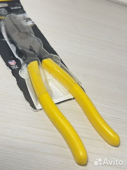 Плоскогубцы 228мм klein tools D213-9necr-SEN