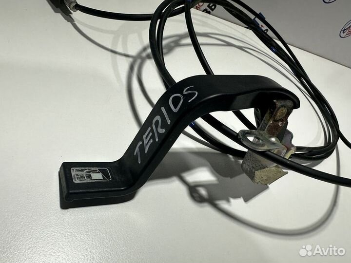 Трос открытия люка бензобака Daihatsu Terios J200