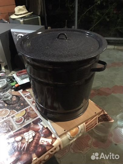 Кастрюля эмалированная 30 л. бу