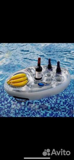 Столик для бассейна