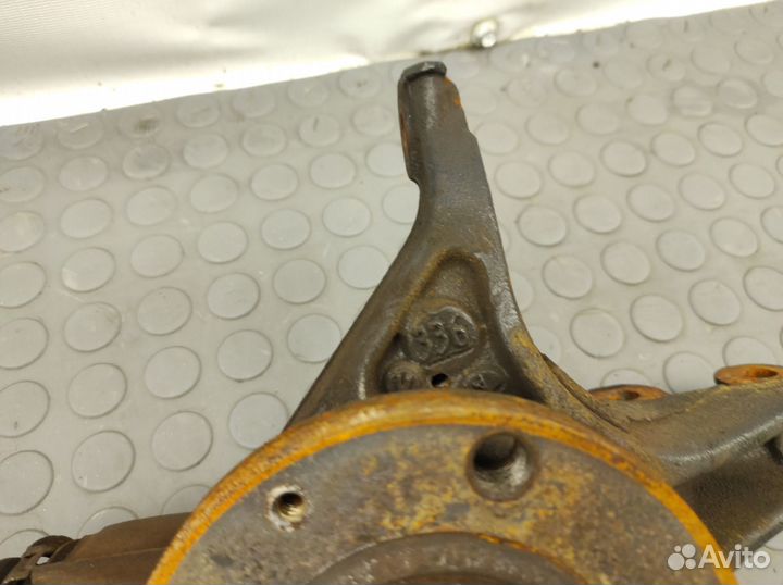 Кулак поворотный передний правый Peugeot 308 T7