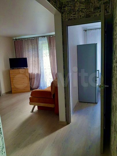 2-к. квартира, 49 м², 2/4 эт.