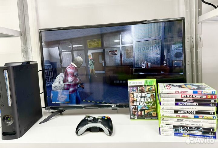 Xbox 360 Elite + джойстик + диски с играми