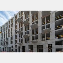 3-к. квартира, 113,3 м², 4/8 эт.