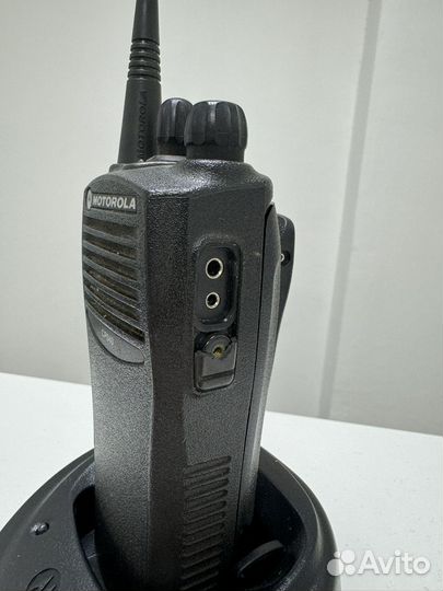 Рация Motorola CP040